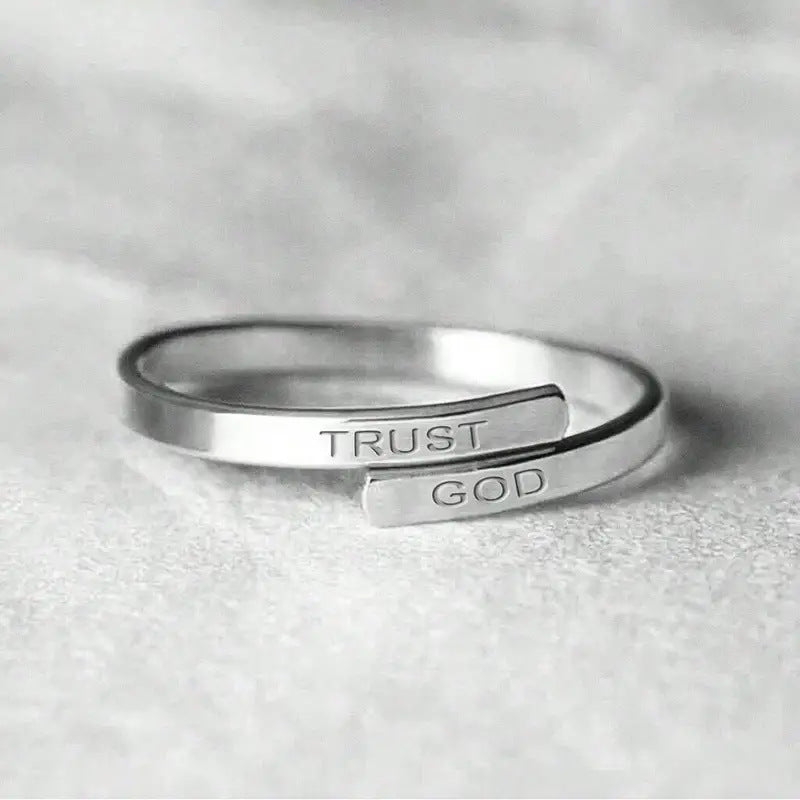 Edelstahlring mit TRUST GOD Gravur