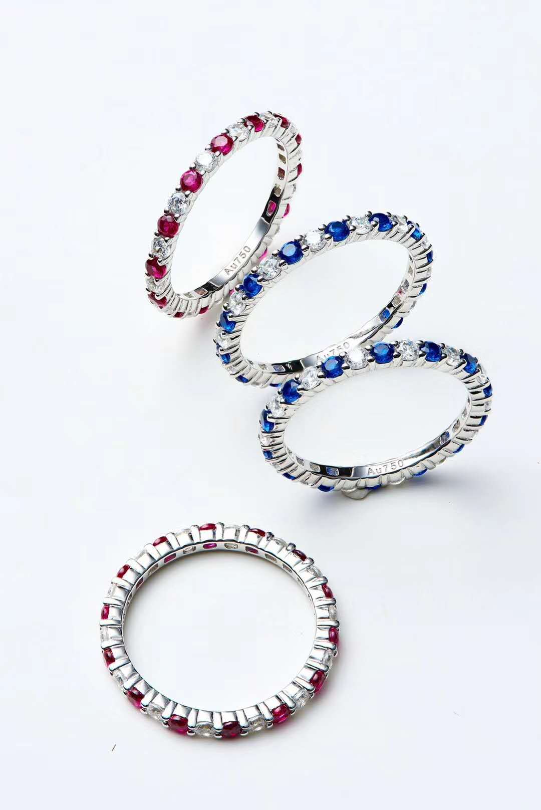 Damenring mit Rubin und Saphir Mosaik