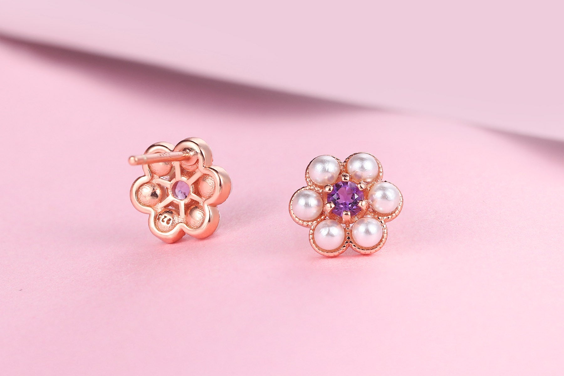 Elegantes Pflaumenblüten-Schmuckset mit Amethystfarbenen Akzenten