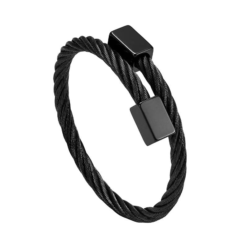 Personalisiertes geflochtenes Armband aus Edelstahl mit geometrischem Verschluss