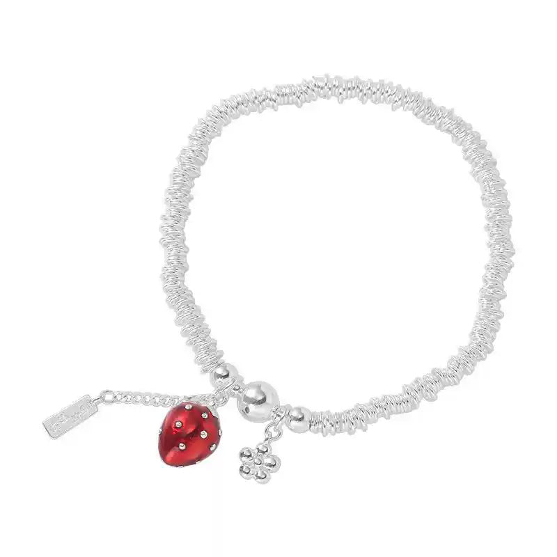 Berry Charm Ring-Armband mit Erdbeer-Anhänger