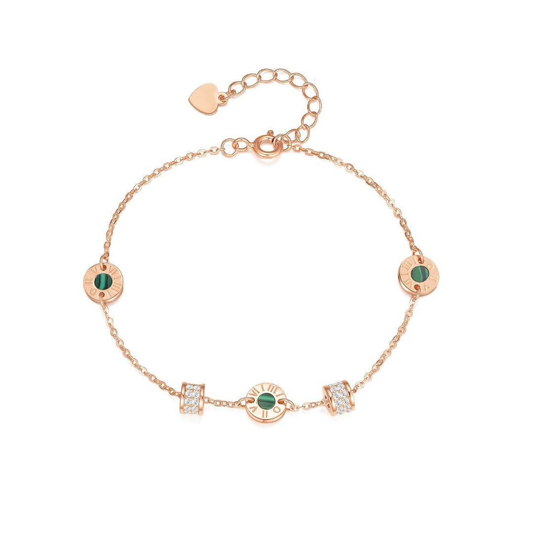 Armband mit römischen Ziffern und Herzdetail