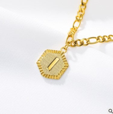 Personalisierte Alphabet-Fußkette in Goldoptik Elegantes Damen-Schmuckstück