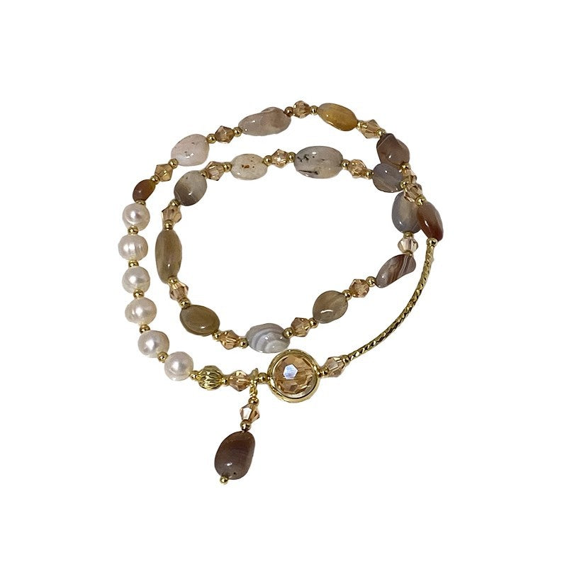 Doppelreihiges Armband mit Perlen und Kristallakzenten – elegantes Design