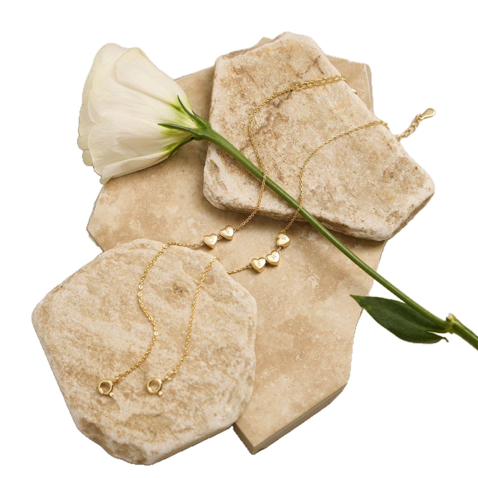 Personalisiertes Herzarmband mit Buchstaben aus Edelstahl